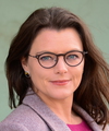 Professor Tara Righetti